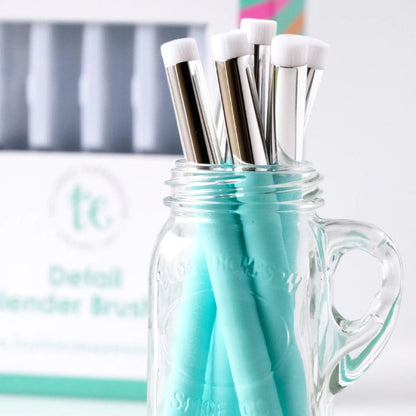 Detail Blender Brushes by Taylored Expressions - Set of 6