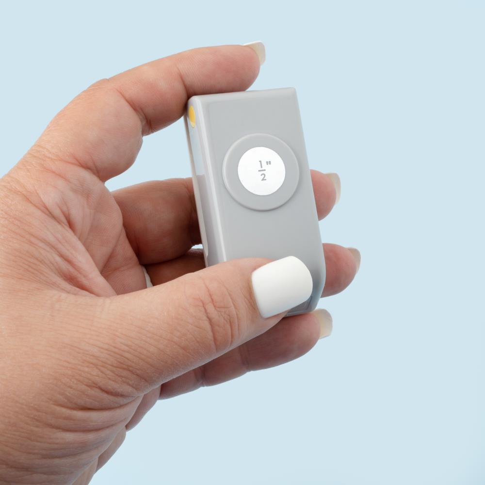 EK Tools Medium Circle Paper Punch - 1/2 in