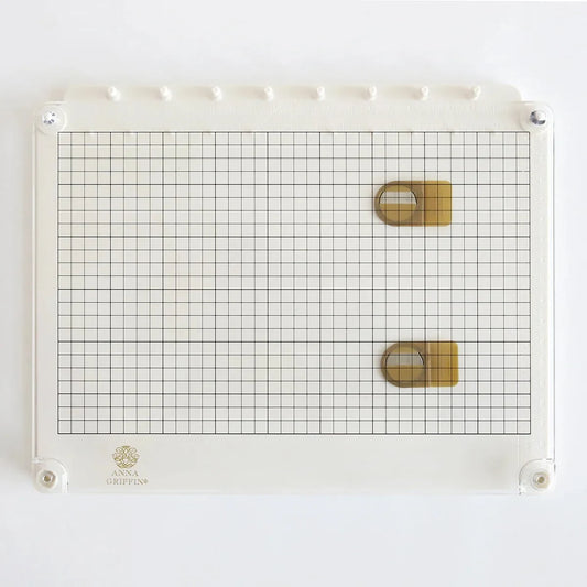 Anna Griffin Stamp Platform And Alignment Tool - Honey Bee Stamps