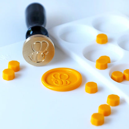 Bee Creative Versatile Silicone Craft Mat - Honey Bee Stamps