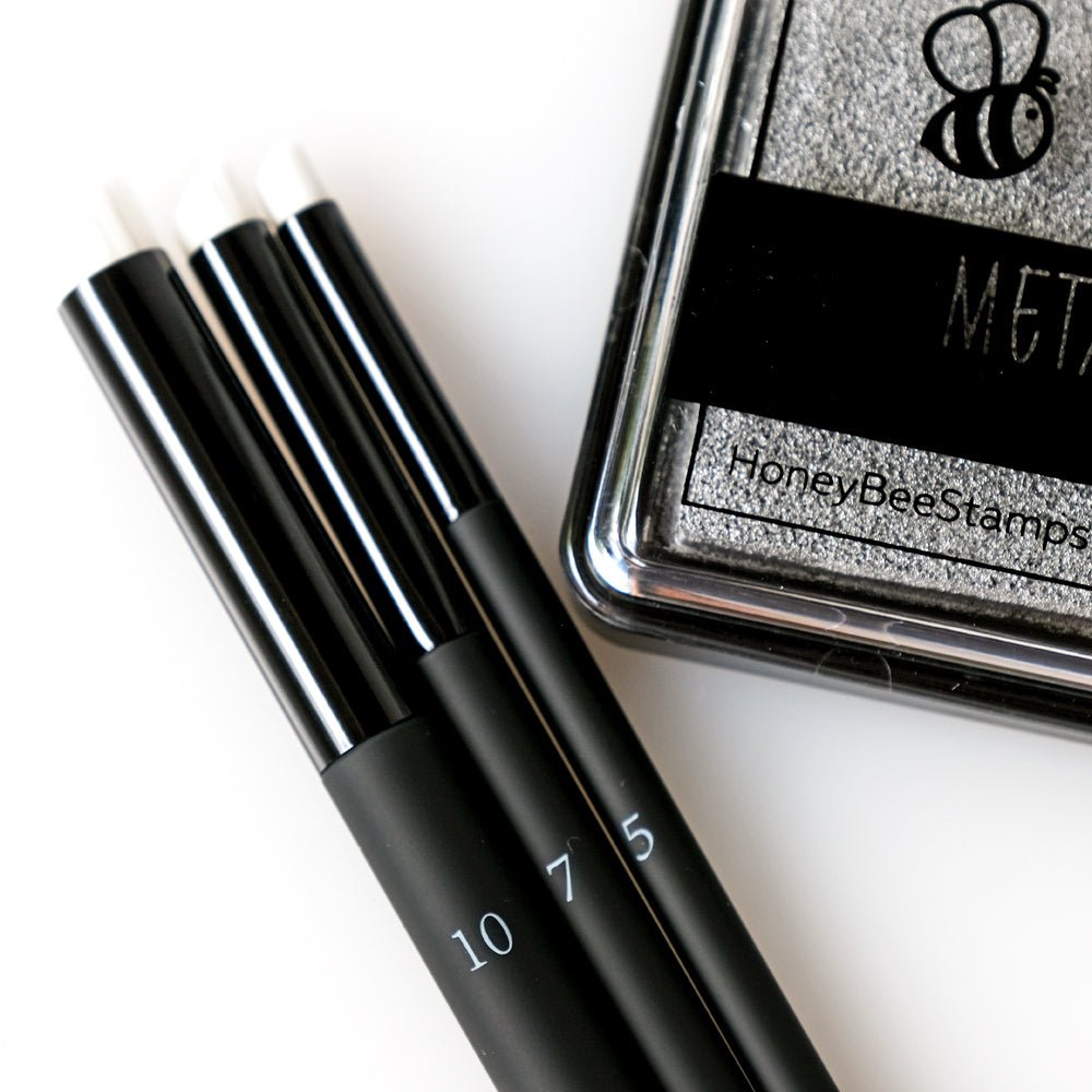 Beeluxe Detail Blending Brushes Size 7 - Honey Bee Stamps