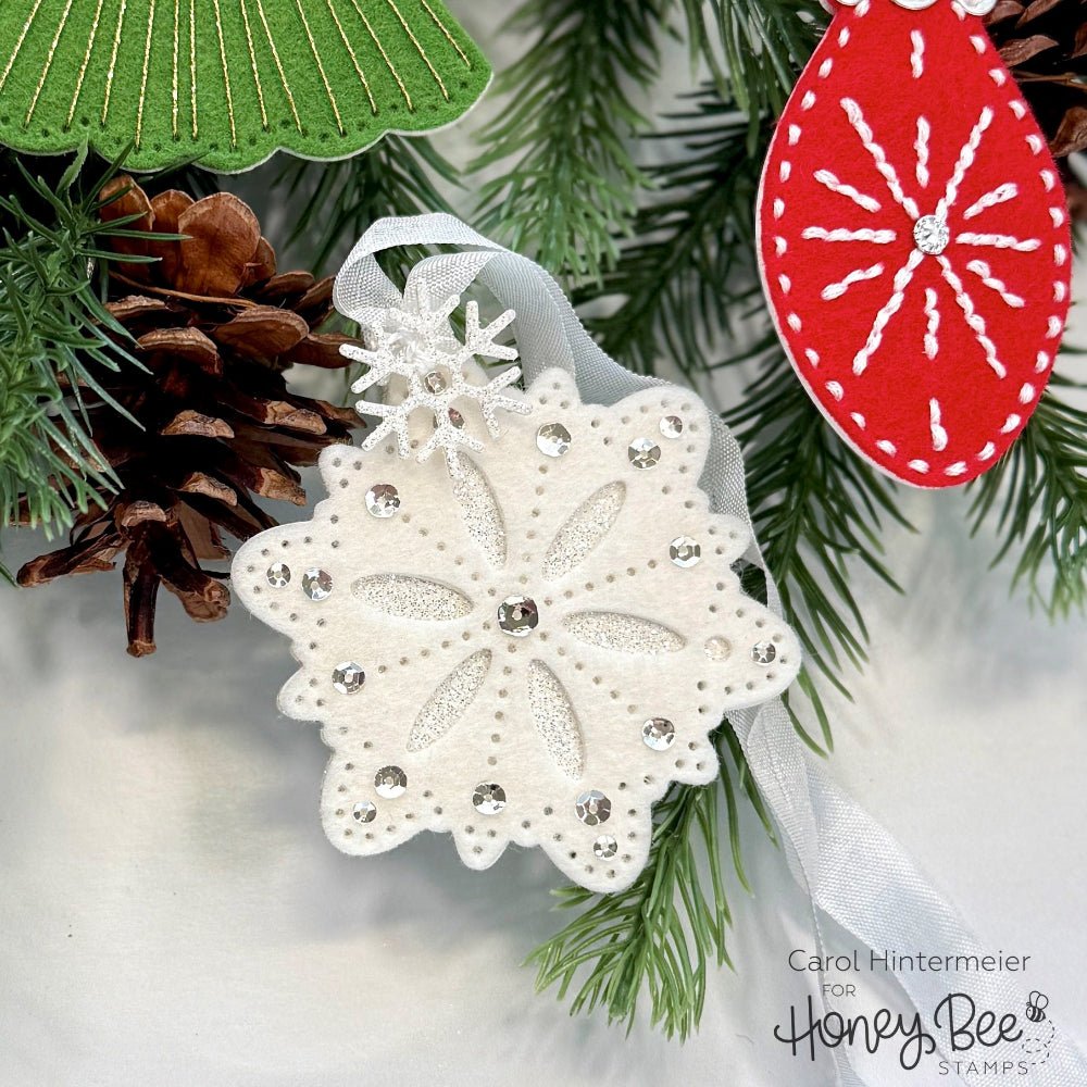 In Stitches: Snowflake - Honey Cuts - Stand - Alone Dies - Honey Bee Stamps