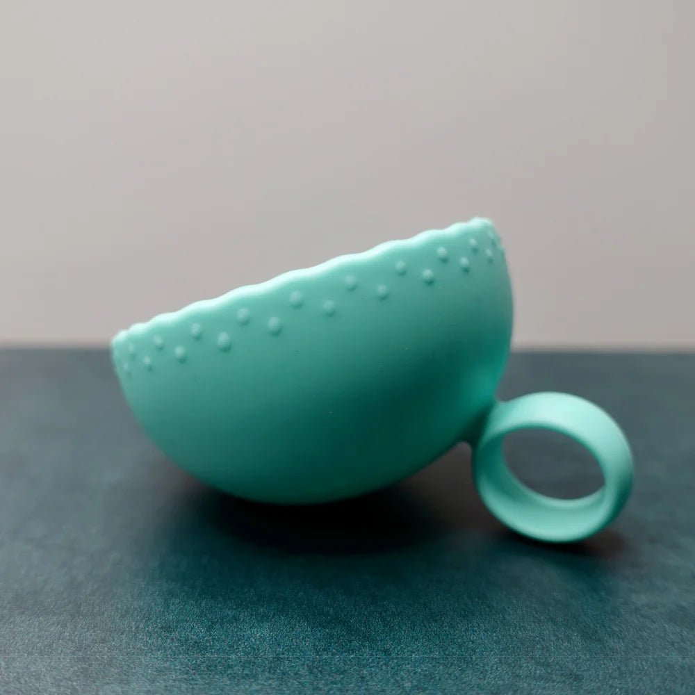 Scrubby Cup For Blending Brushes And More by Trinity Stamps - Honey Bee Stamps