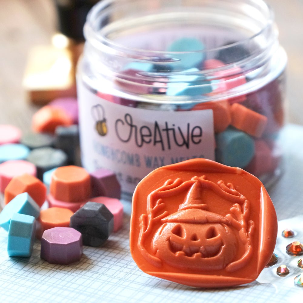 Sweet & Spooky - Wax Melts - Honey Bee Stamps