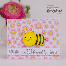 Flower Petal Cover Plate - Honey Cuts - Retiring - Honey Bee Stamps